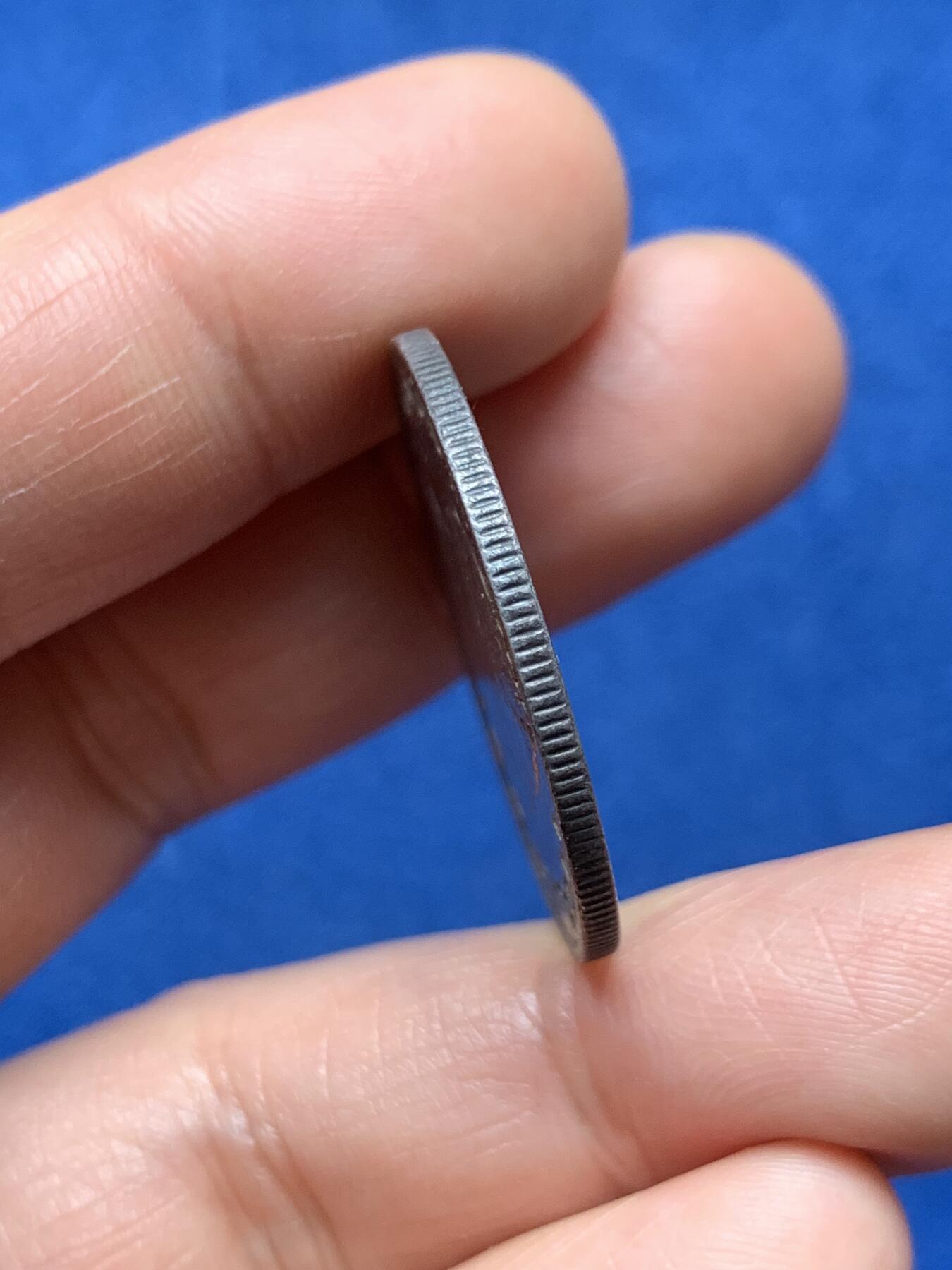 《竞宝斋》第466场 周日，周一 2场连拍 （全场包邮）欢迎送拍 英属印度1835年威廉四世一卢比 味道彩币