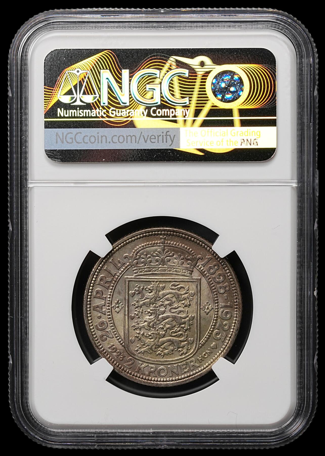修遠堂世界钱币第106期，请看参拍说明 NGC MS64 1923年丹麦国王银婚纪念2克朗银币
