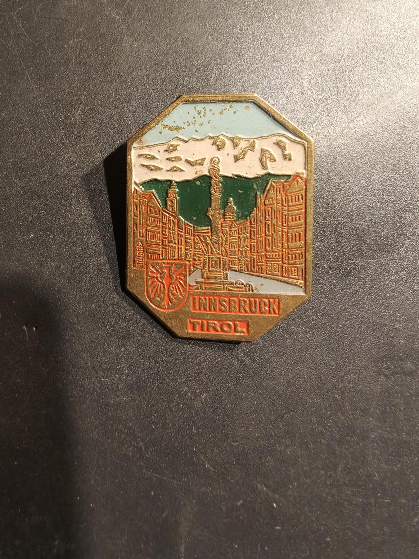 老王徽章第185期 法国证章