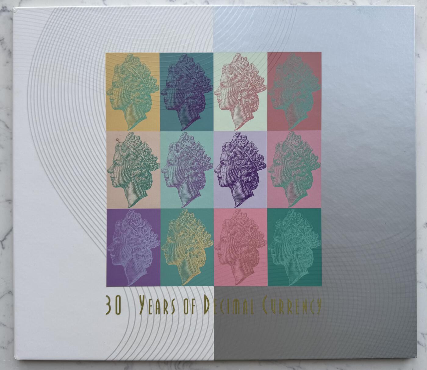 2026第4场（总第231期）：精品测试钞、外钞综合场  黑字版/QE女王冠 澳大利亚“货币十进制30周年”5元塑料纪念钞册装UNC（第2307号）