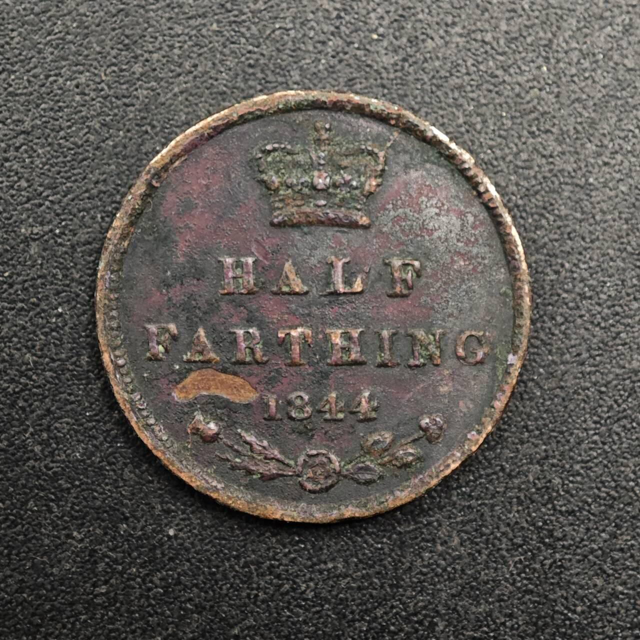 【淘币小摊】实时拍第八百七十四拍   银币散币场    每周一统一发货 英国1844年维多利亚1/2法新铜币