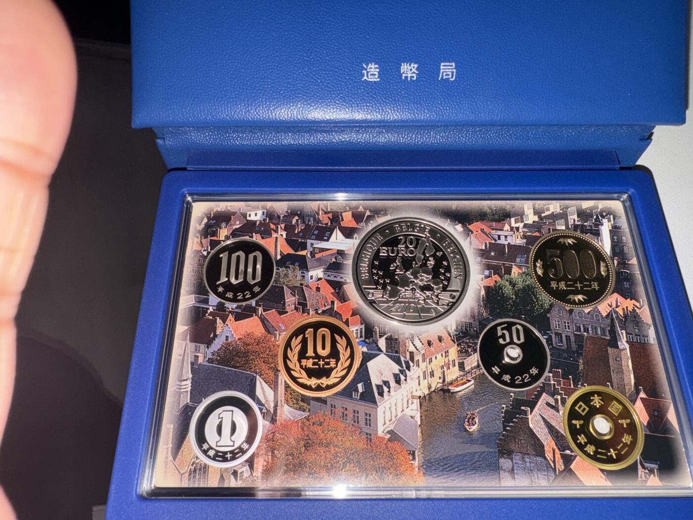 日本各大系列精装纪念套币