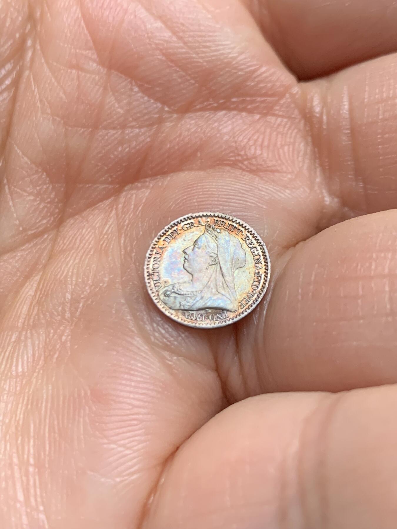 《竞宝斋》第466场 周日，周一 2场连拍 （全场包邮）欢迎送拍 英国 1895年 维多利亚 濯足1便士 银币 包浆漂亮