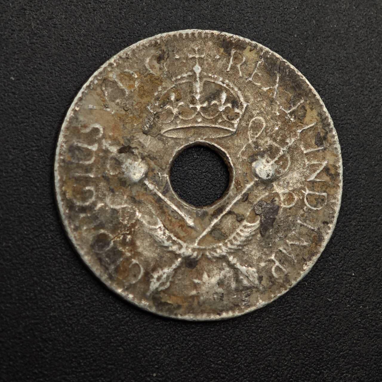 【淘币小摊】实时拍第八百七十四拍   银币散币场    每周一统一发货 英属几内亚1935年一先令银币