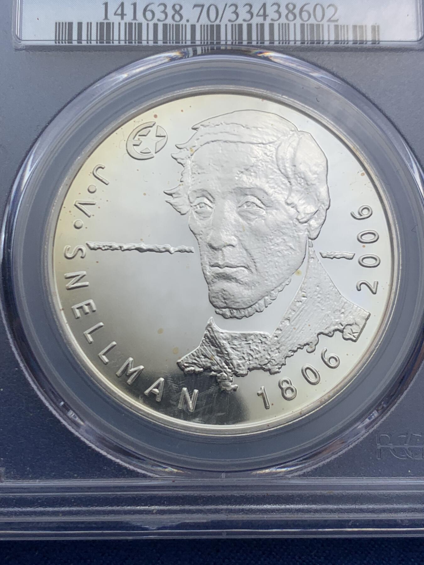 《竞宝斋》第466场 周日，周一 2场连拍 （全场包邮）欢迎送拍 PCGS PR70DCAM 芬兰2006年斯内尔曼诞辰200周年镜面高浮雕10欧元精制银币，（芬兰著名的哲学家、政治家和民族启蒙运动的领袖），25.5克，925银，PCGS冠军分。