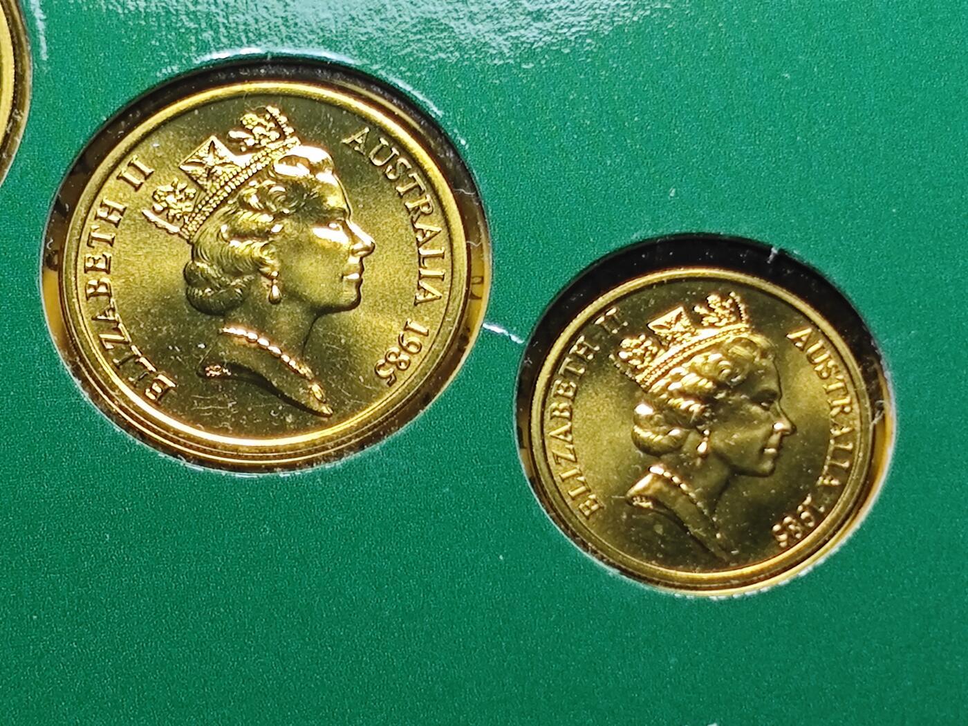 KK钱币收藏小铺   套币 批量/好品散币专场 2月预留时间 周末发货  1985澳大利亚大小面值清年套币