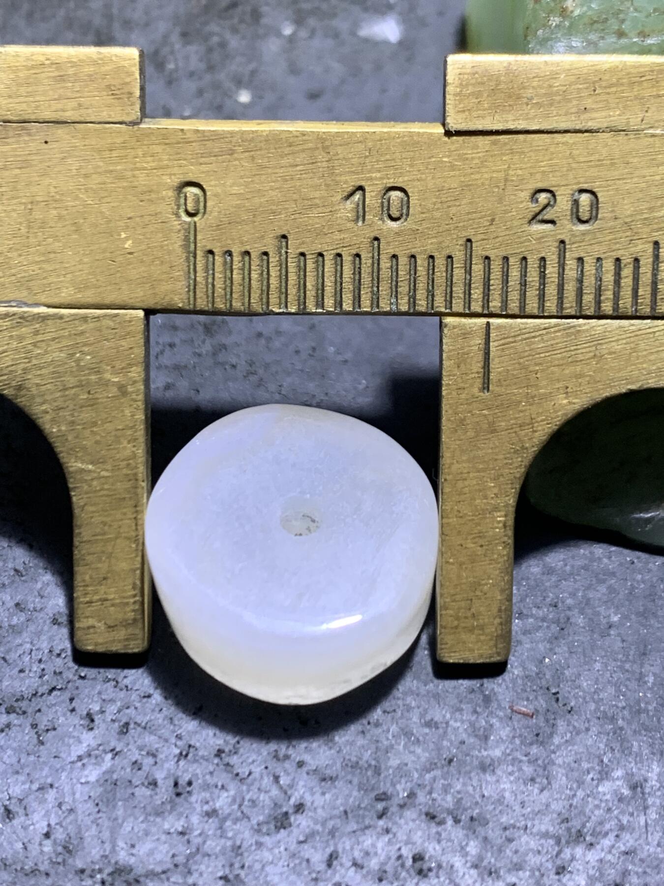 冰飘冻料战国红玛瑙老形通货随形墩子珠一个