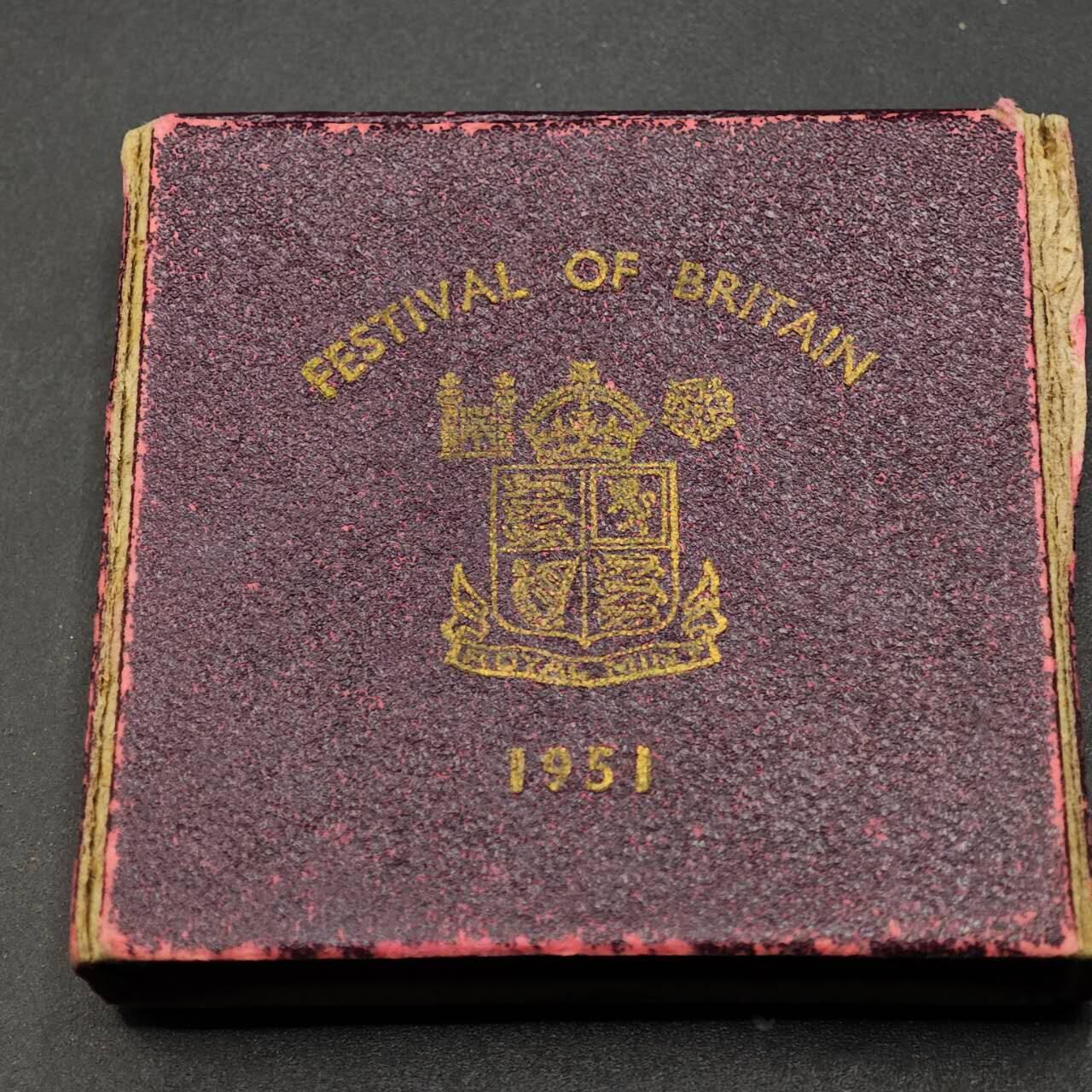 【淘币小摊】实时拍第八百七十四拍   银币散币场    每周一统一发货 英国1951年乔治六世镍马剑5先令纪念币红盒证