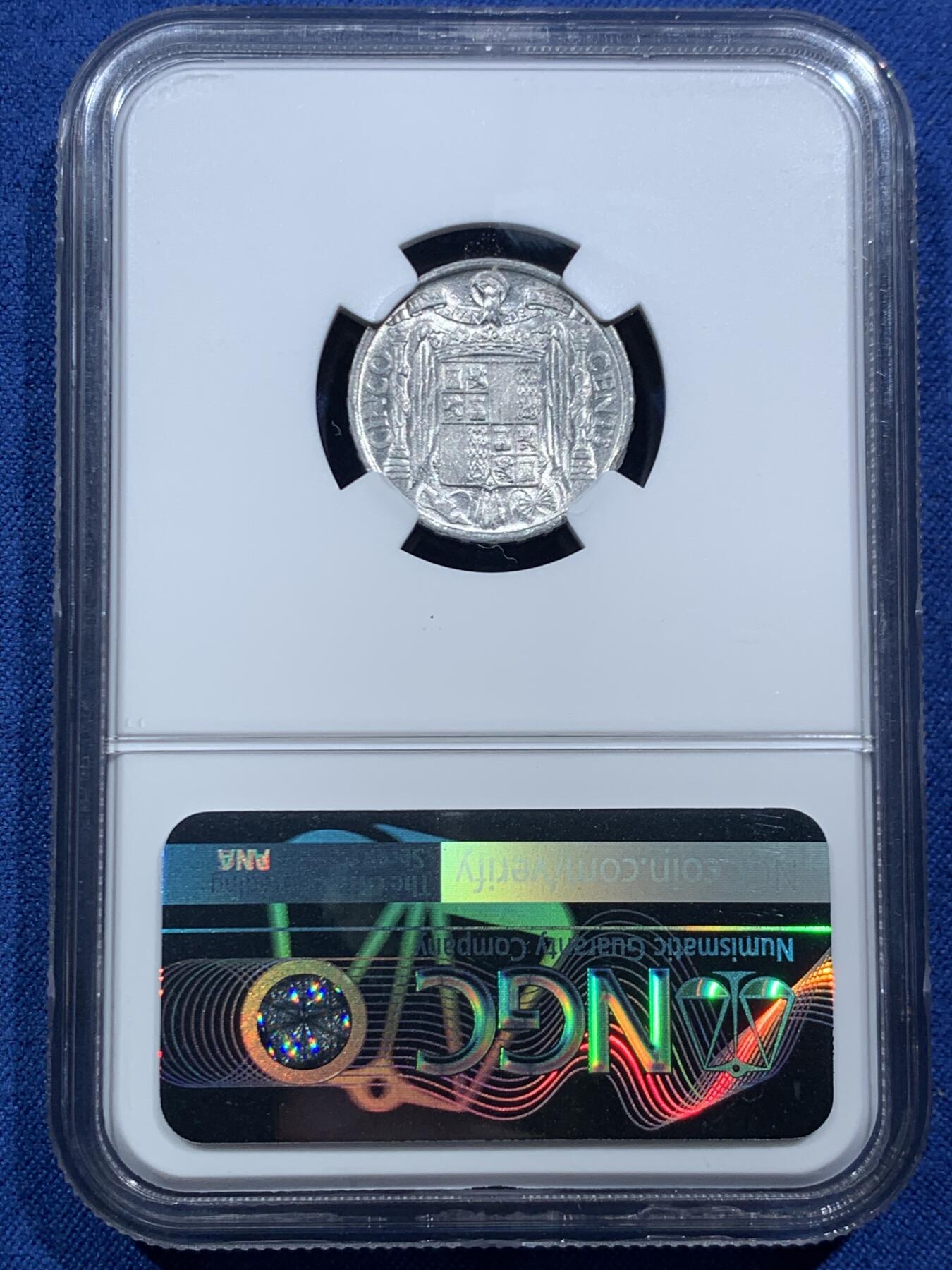 《竞宝斋》第466场 周日，周一 2场连拍 （全场包邮）欢迎送拍 NGC MS66 西班牙1945年骑马骑士5分 拆卷品评级 冠军分