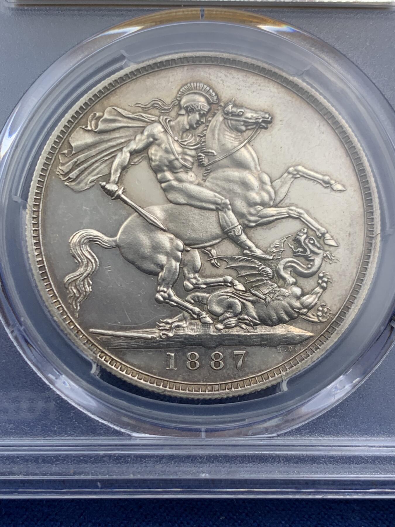 《竞宝斋》第466场 周日，周一 2场连拍 （全场包邮）欢迎送拍 PCGS PR61CAM 英国 1887年 精制高冠马剑克朗 银币 发行量1000的经典大热品种 CAM难得 HA一月份N盒同分61CAM拍卖成交价2684刀（Auction61586,Lot23204)