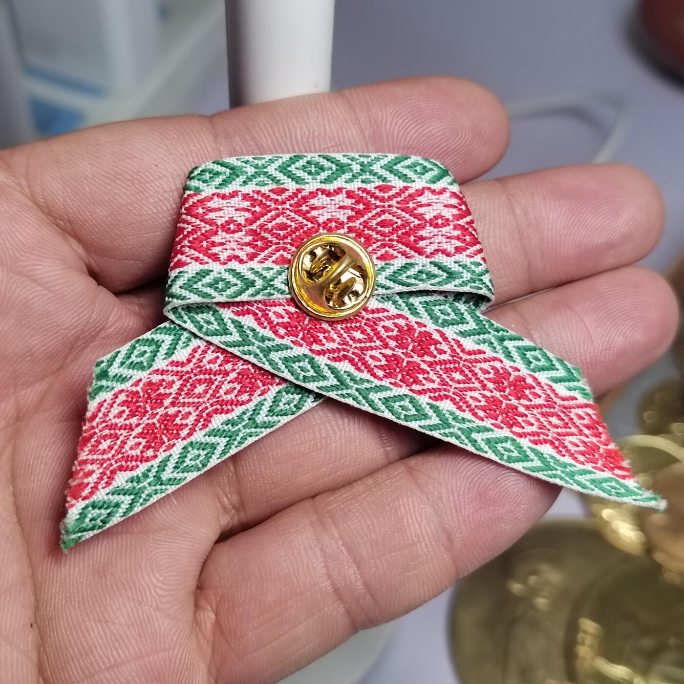 PCAI钱币  2-766  证章纪念章小专场 圣乔治丝带