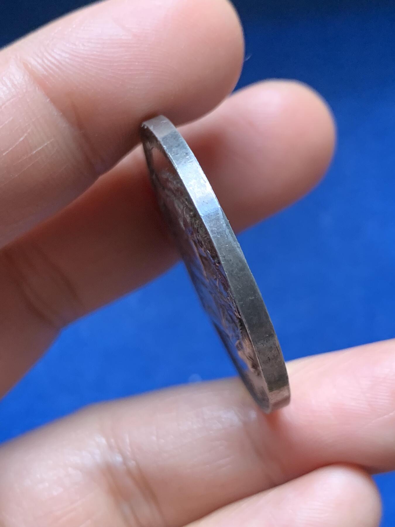 《竞宝斋》第466场 周日，周一 2场连拍 （全场包邮）欢迎送拍 法国婚姻与爱情纪念银章，20.12g，35.8mm，无边铭。