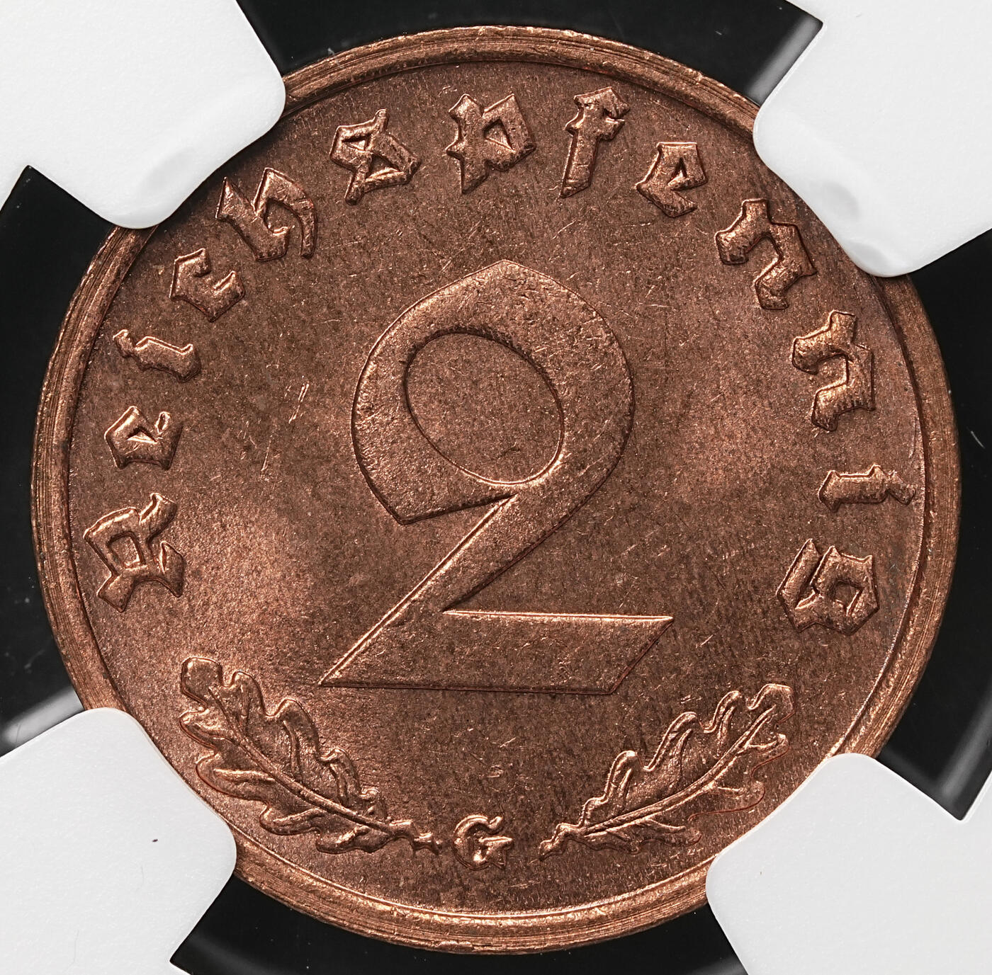 修遠堂世界钱币第106期，请看参拍说明 NGC MS64RB 1939年德国2芬尼铜币 G厂铭