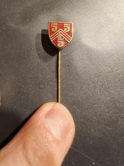 老王徽章第185期 - 德国针插