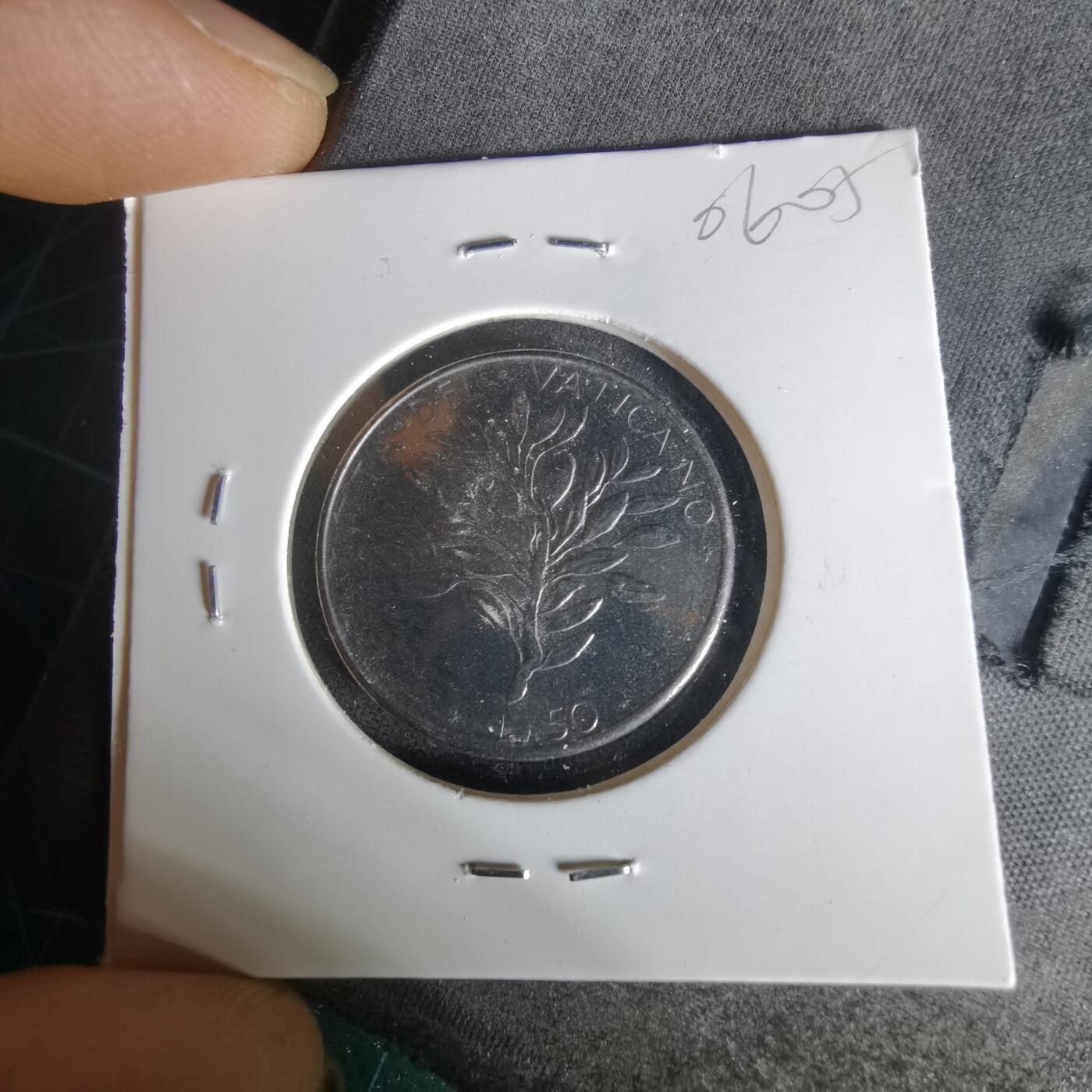 沼泽如烟--第1006场 梵蒂冈50里拉