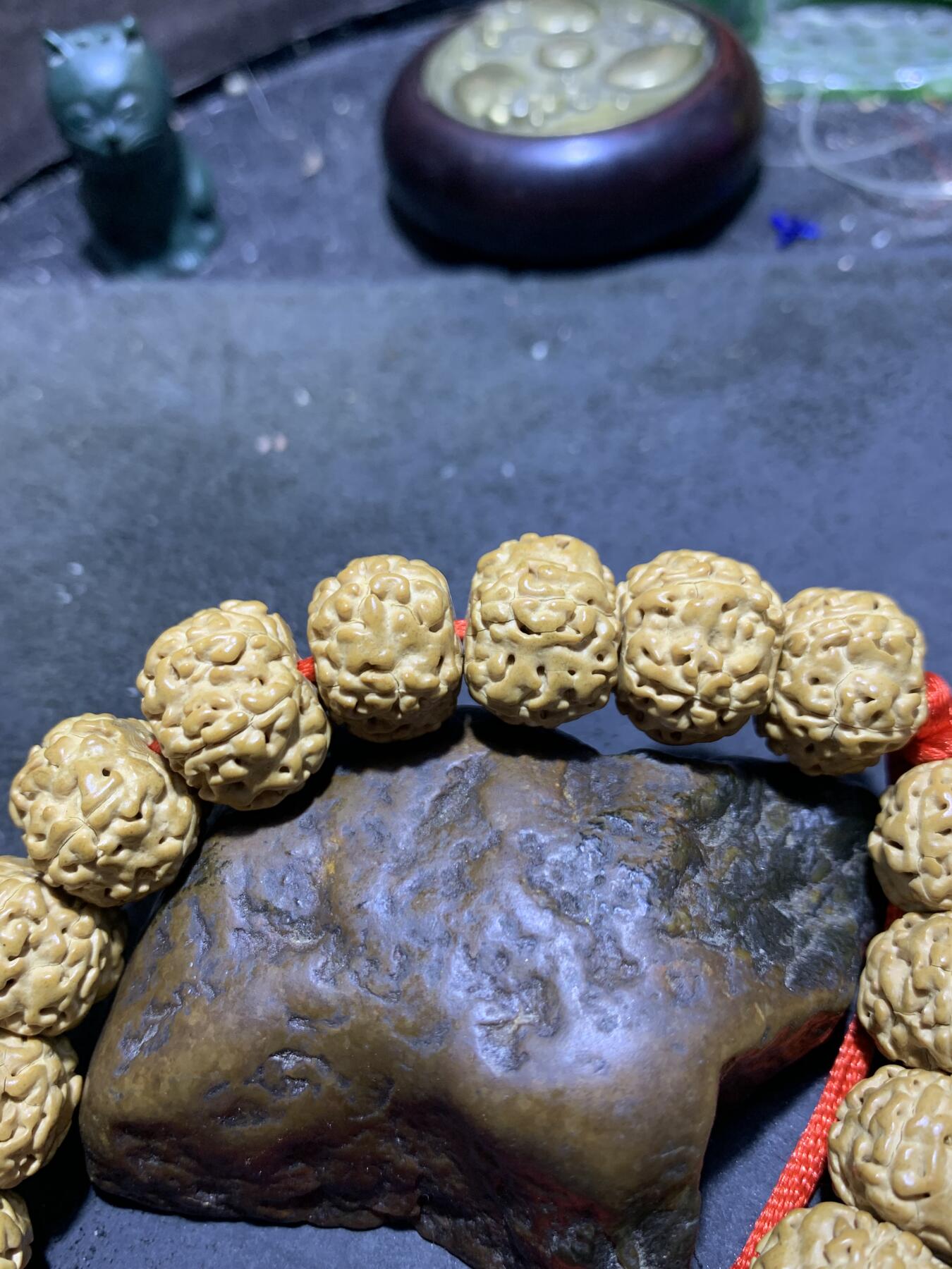 天然眼睛石通货随形2. 0圆珠一颗，