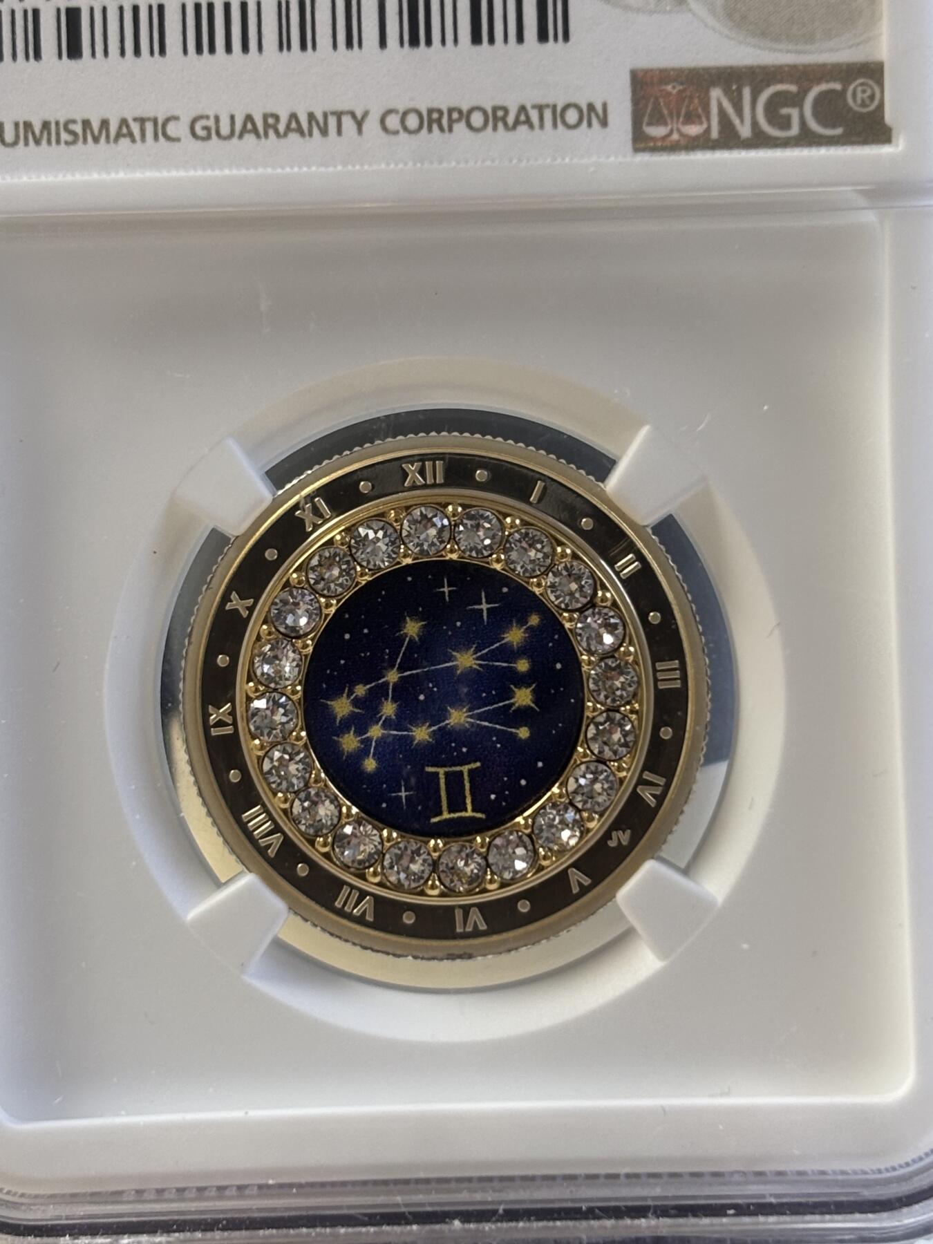 第192期拍卖 加拿大2019年十二星座双子座镶水晶彩银币NGC-PF70，9999银，7.96克，发行4000枚