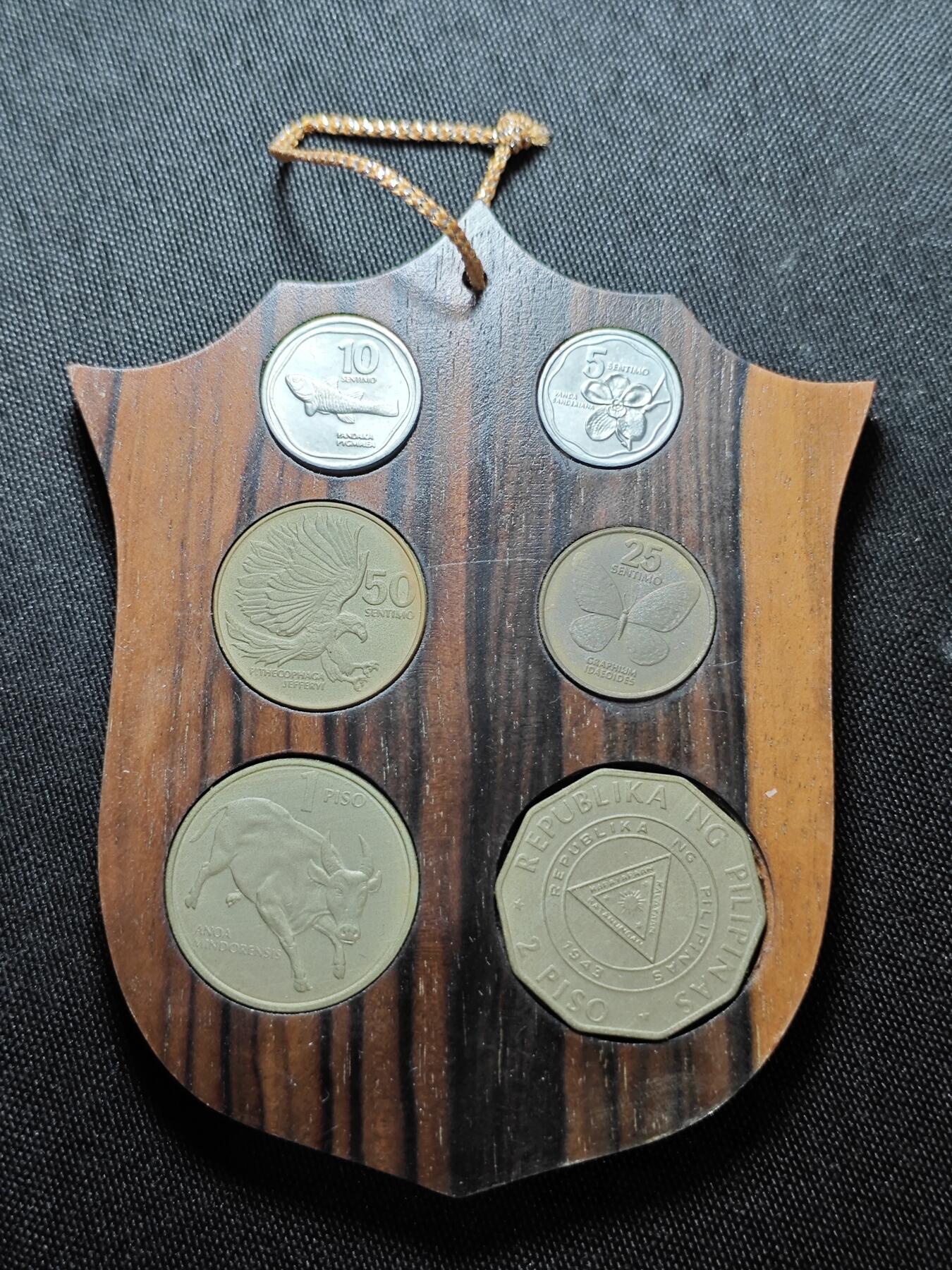 KK钱币收藏小铺   套币 批量/好品散币专场 2月预留时间 周末发货  菲律宾挂件 含2比索纪念币