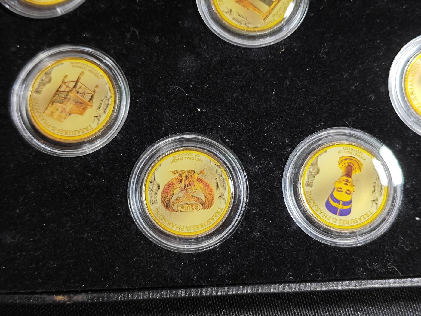 KK钱币收藏小铺   套币 批量/好品散币专场 2月预留时间 周末发货  埃及1镑双色币10枚 二次创作套币