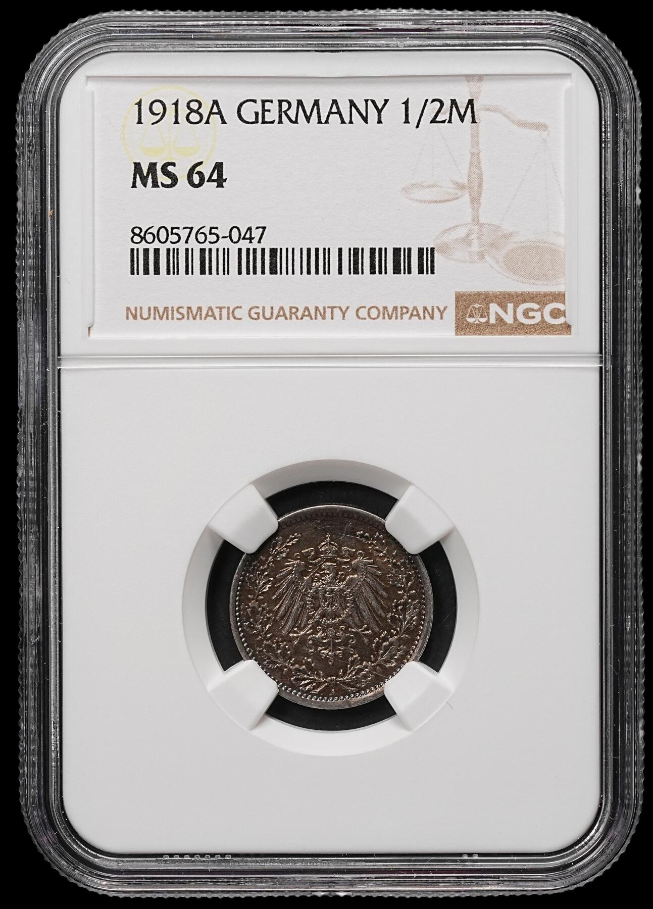 修遠堂世界钱币第106期，请看参拍说明 NGC MS64 1918年德国1/2马克银币 A厂铭