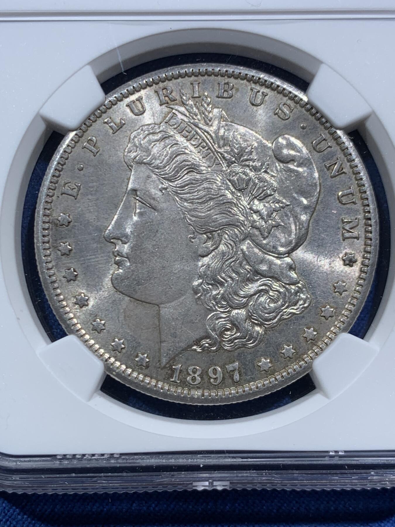 《竞宝斋》第466场 周日，周一 2场连拍 （全场包邮）欢迎送拍 NGC UNCD 美国1897年摩根1美元银币