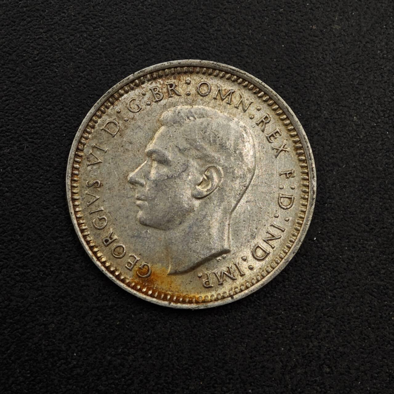 【淘币小摊】实时拍第八百七十四拍   银币散币场    每周一统一发货 澳大利亚1943年乔治六世3便士银币