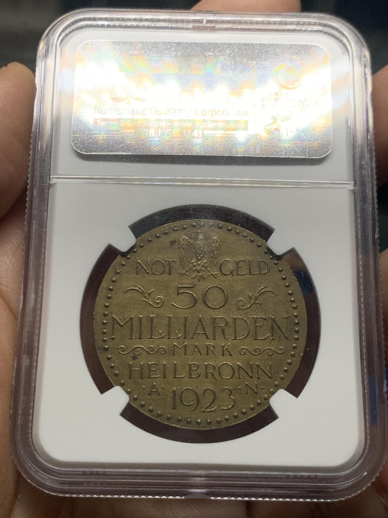 《竞宝斋》第466场 周日，周一 2场连拍 （全场包邮）欢迎送拍 NGC MS62RB 德国德紧 魏玛共和国 1923年  海尔布隆 500亿马克铜币 珍珠边饰，讲述三位矿工的传说 名誉品种