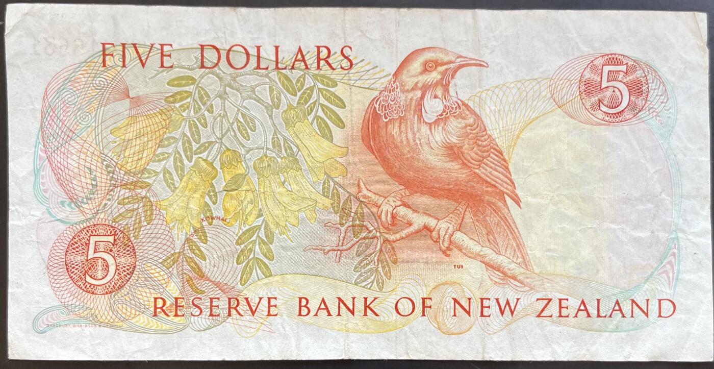 小福收藏拍卖第201期 流通品相裸钞 特惠场 本场拍卖美洲大洋洲非洲亚洲纸币【佣金仅收2% 不设最低佣金 全场包邮】 新西兰  5元 