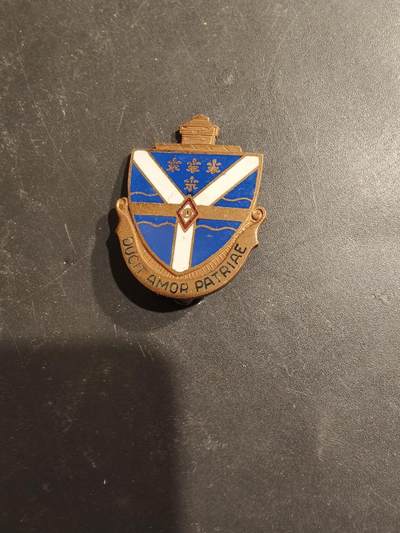 老王徽章第185期 - 美国陆军第131步兵团证章    二战时期铜质珐琅