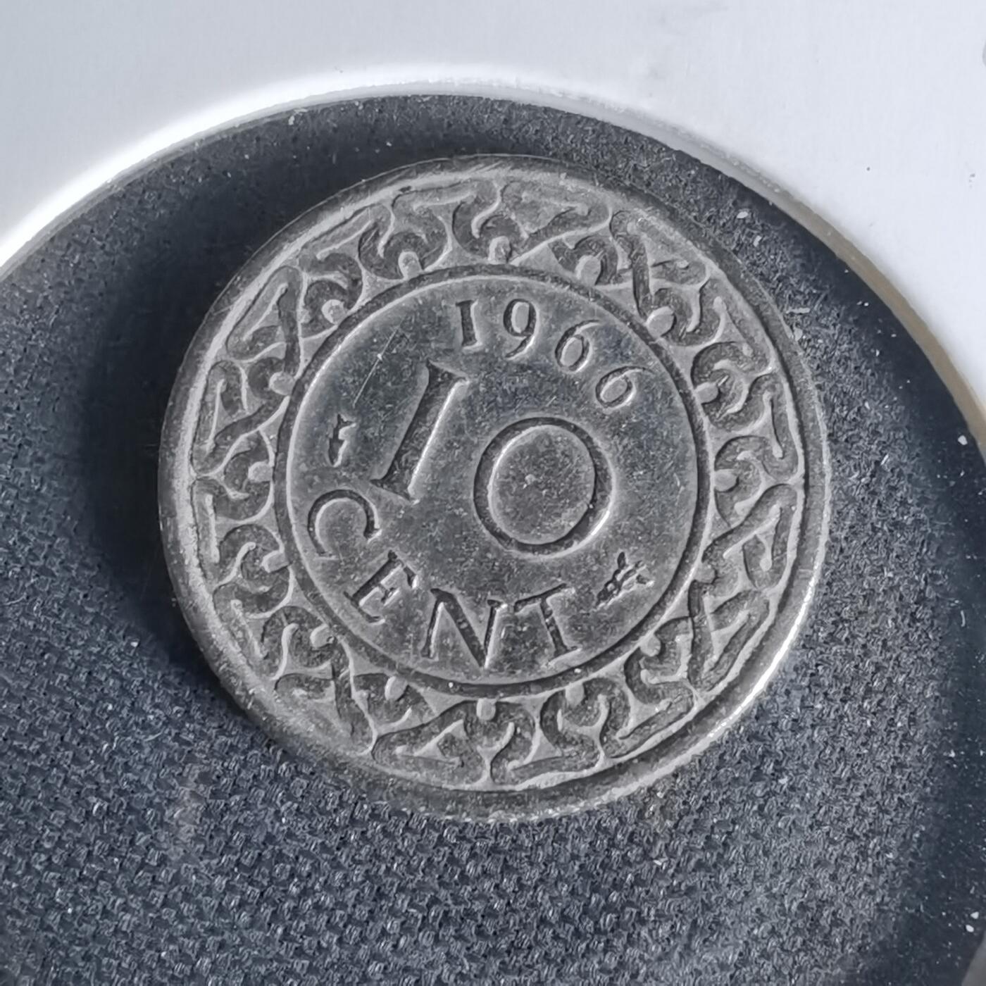 沼泽如烟--第1006场 苏里南1966年十分