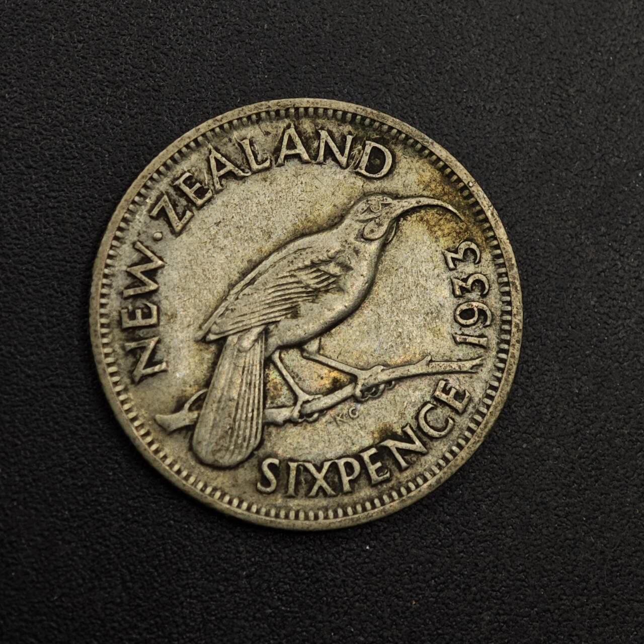 【淘币小摊】实时拍第八百七十四拍   银币散币场    每周一统一发货 新西兰1933年乔治五世6便士银币