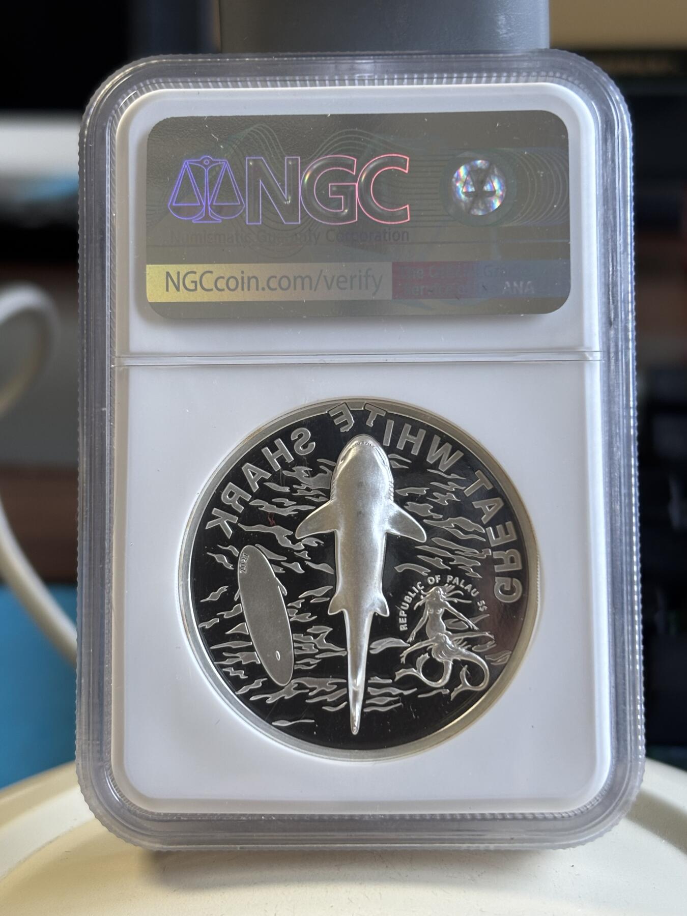 第192期拍卖 获奖帕劳2021年大白鲨双面高浮雕彩银币NGC-PF70首，999银，发行2021枚