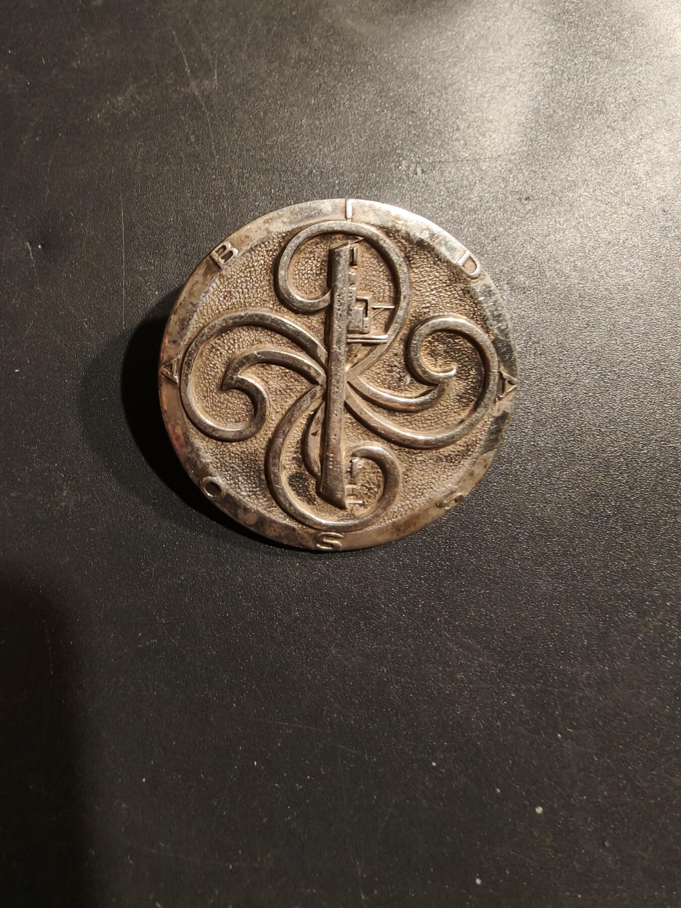 老王徽章第185期 法国证章