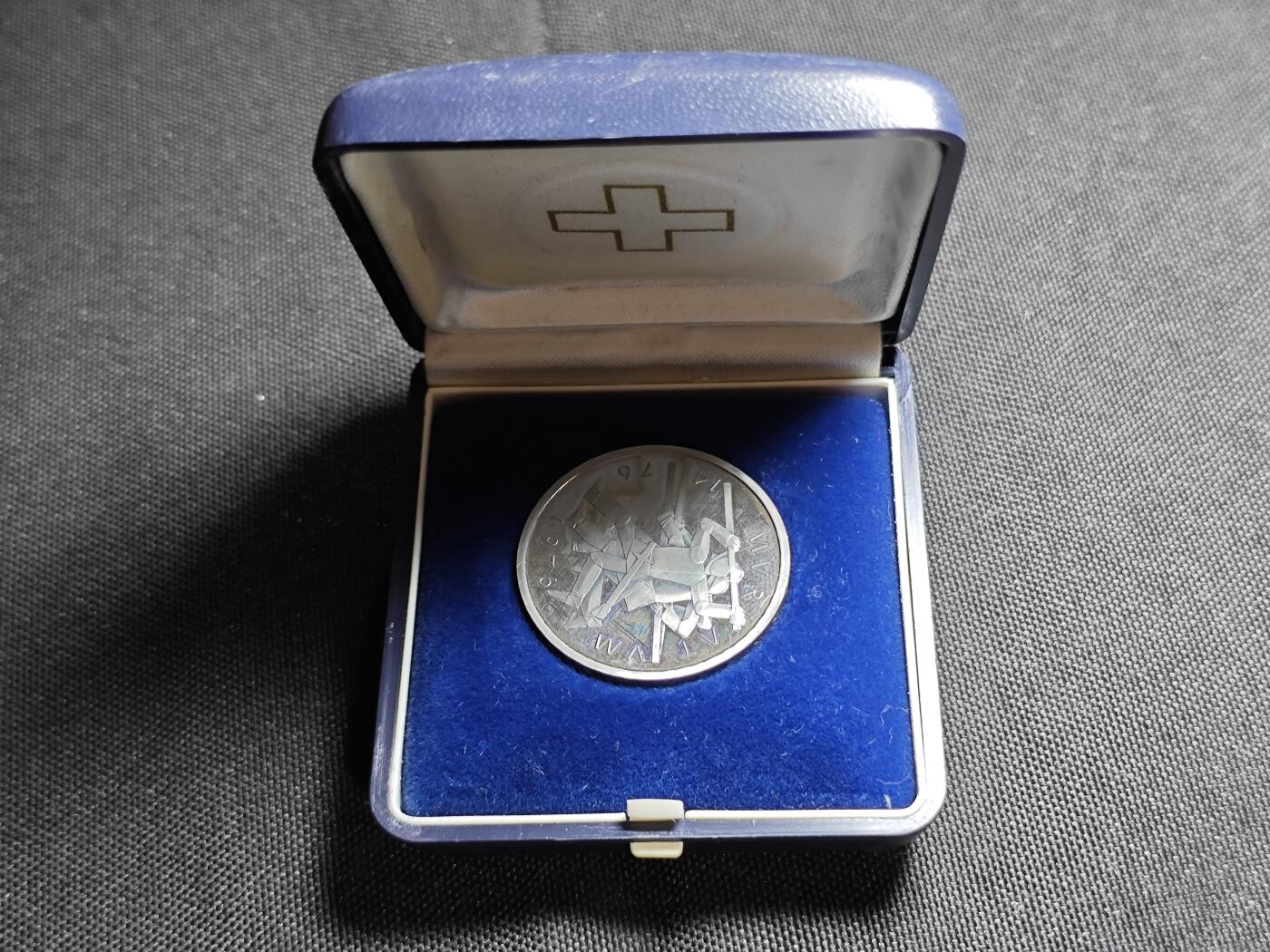 KK钱币收藏小铺   套币 批量/好品散币专场 2月预留时间 周末发货  1976瑞士5法郎纪念币