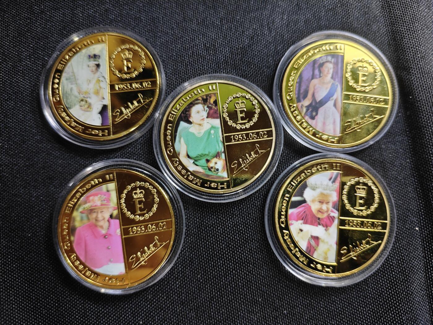 KK钱币收藏小铺   套币 批量/好品散币专场 2月预留时间 周末发货  纪念章5枚套