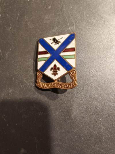 老王徽章第185期 - 美国陆军第130步兵团证章    二战时期铜质珐琅