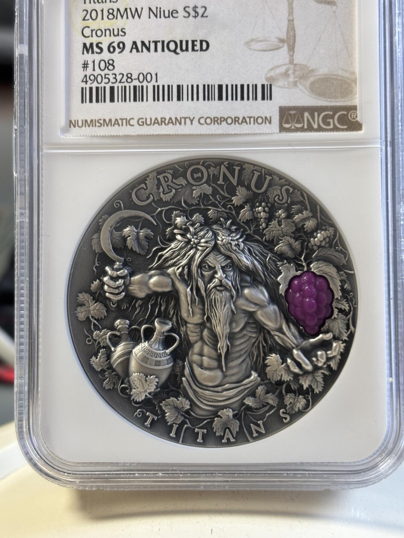 第192期拍卖 纽埃2018希腊泰坦神农神镶葡萄2盎司高浮雕银币NGC-MS70,999银，发行500枚