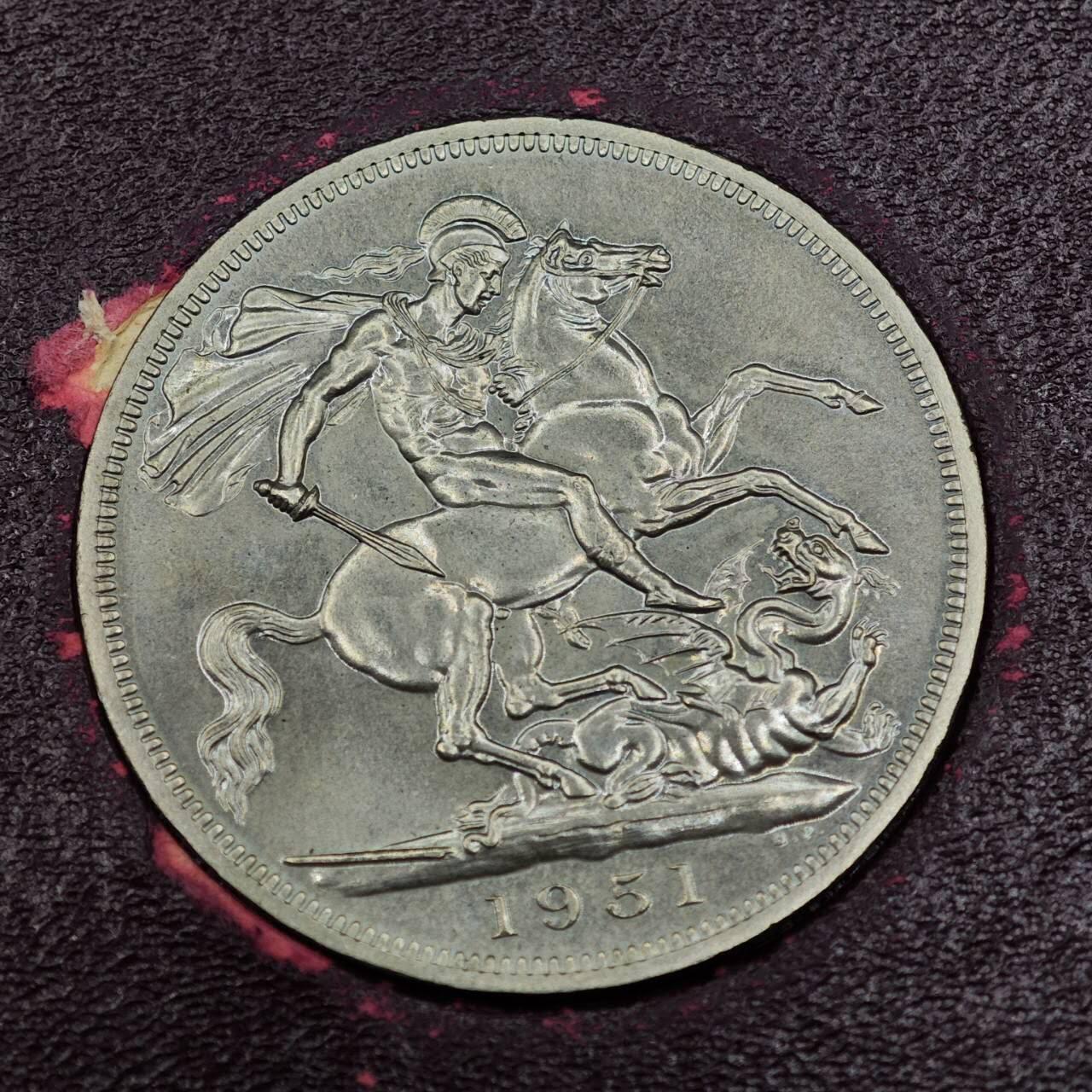 【淘币小摊】实时拍第八百七十四拍   银币散币场    每周一统一发货 英国1951年乔治六世镍马剑5先令纪念币红盒证