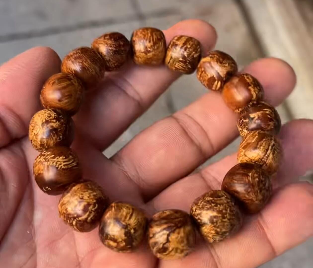 麻梨疙瘩老型珠满金丝手串