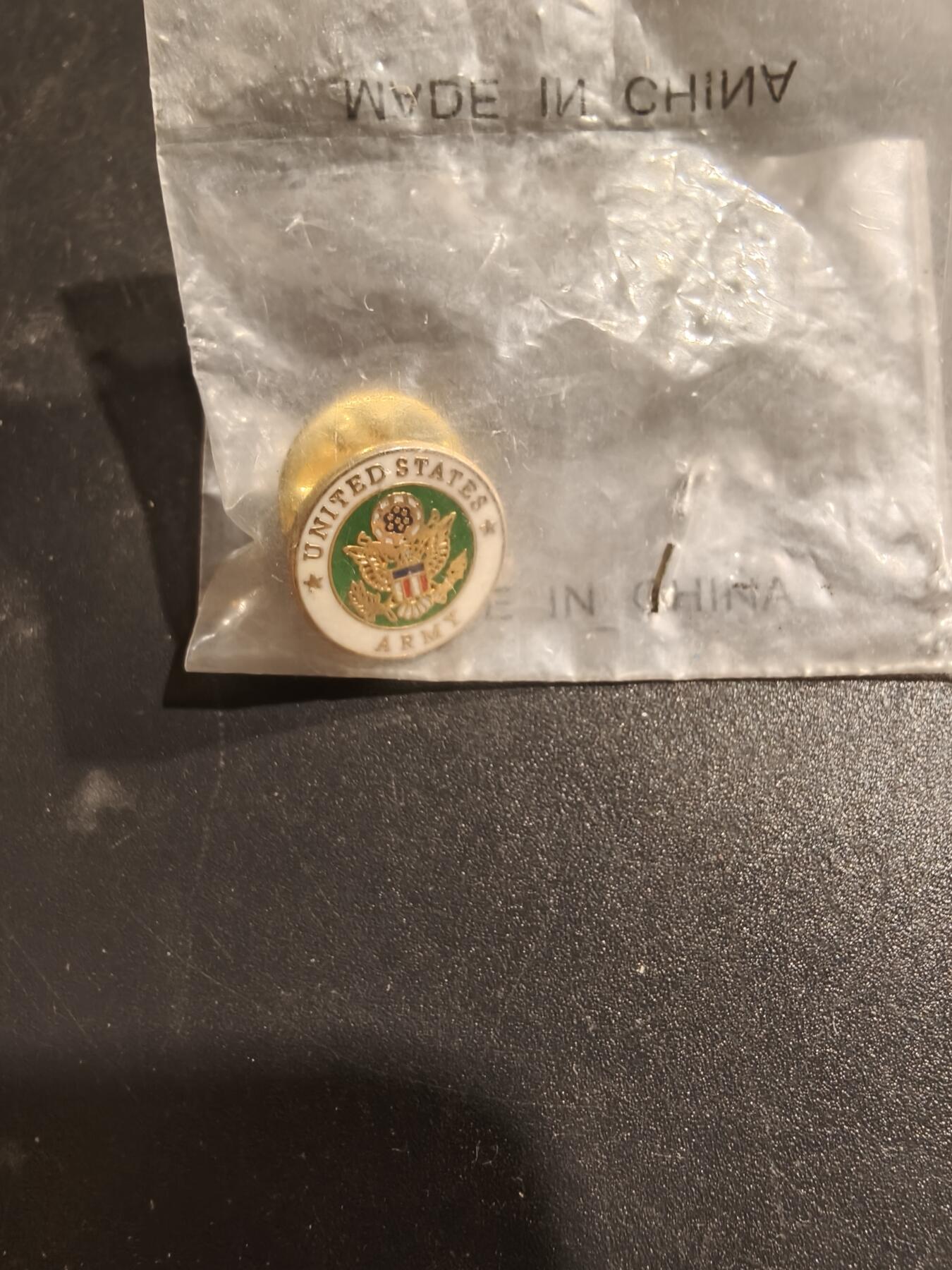 老王徽章第185期 美国老兵协会证章