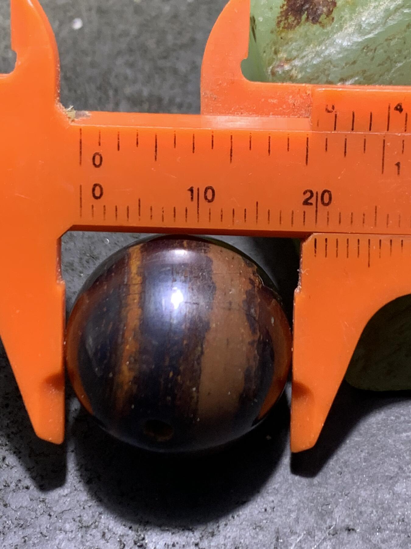 天然眼睛石通货随形2. 0圆珠一颗，