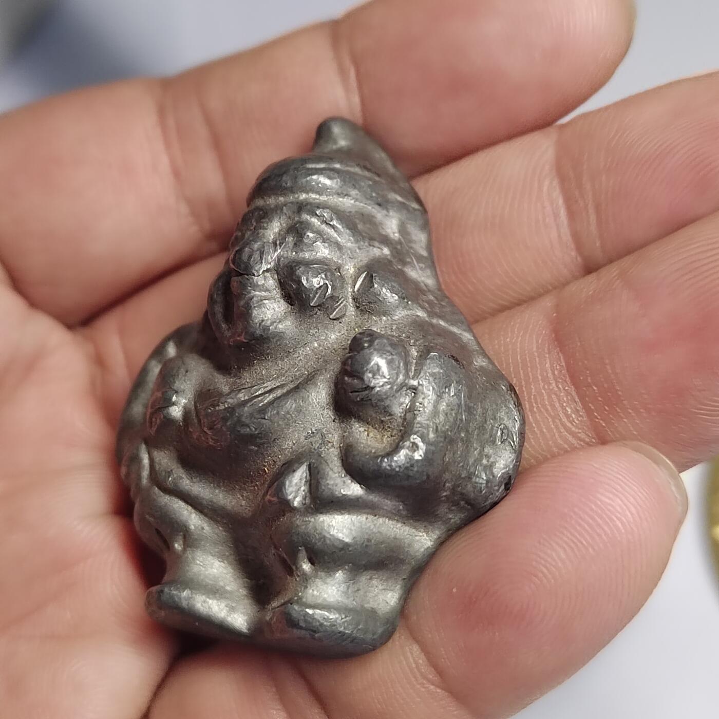 PCAI钱币  2-766  证章纪念章小专场 锡制小人物