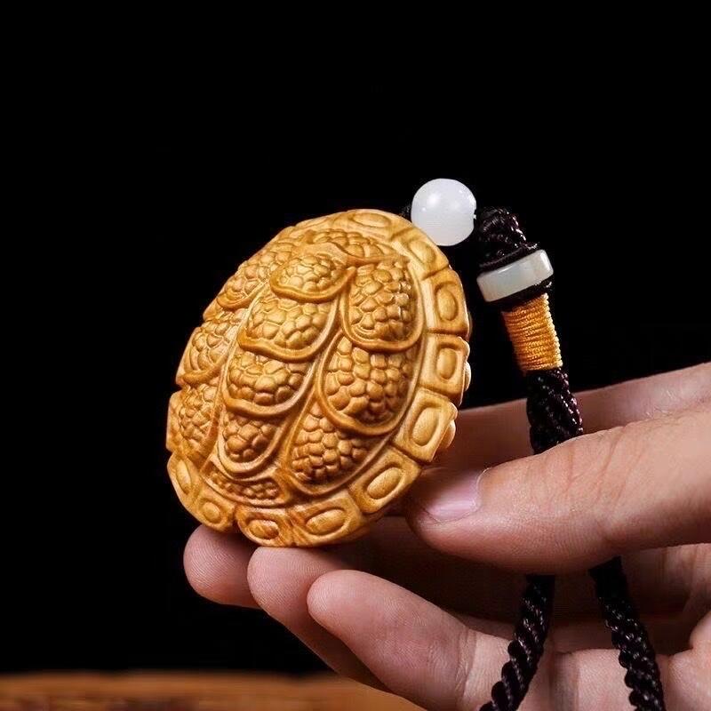 崖柏精雕 富甲天下 尺寸4.8cm