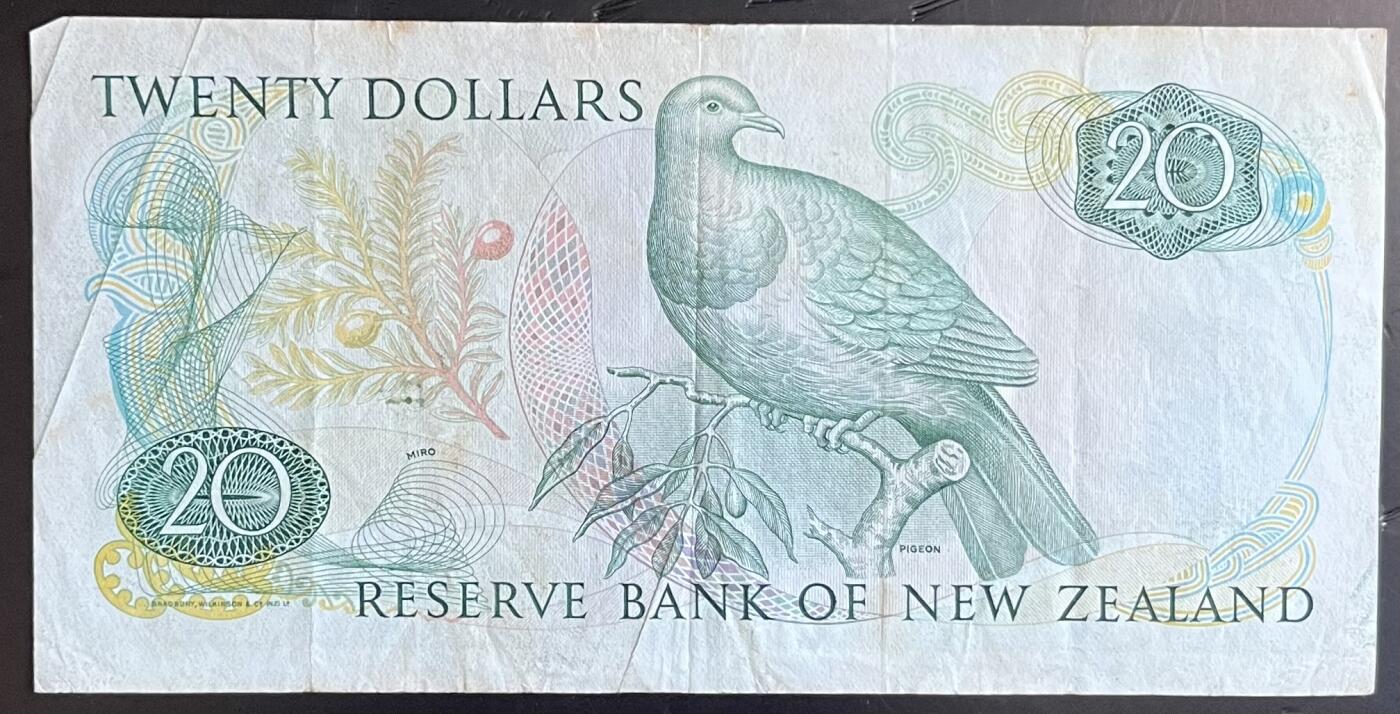 小福收藏拍卖第201期 流通品相裸钞 特惠场 本场拍卖美洲大洋洲非洲亚洲纸币【佣金仅收2% 不设最低佣金 全场包邮】