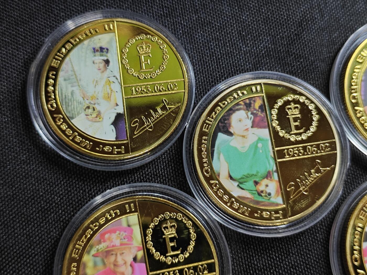 KK钱币收藏小铺   套币 批量/好品散币专场 2月预留时间 周末发货  纪念章5枚套