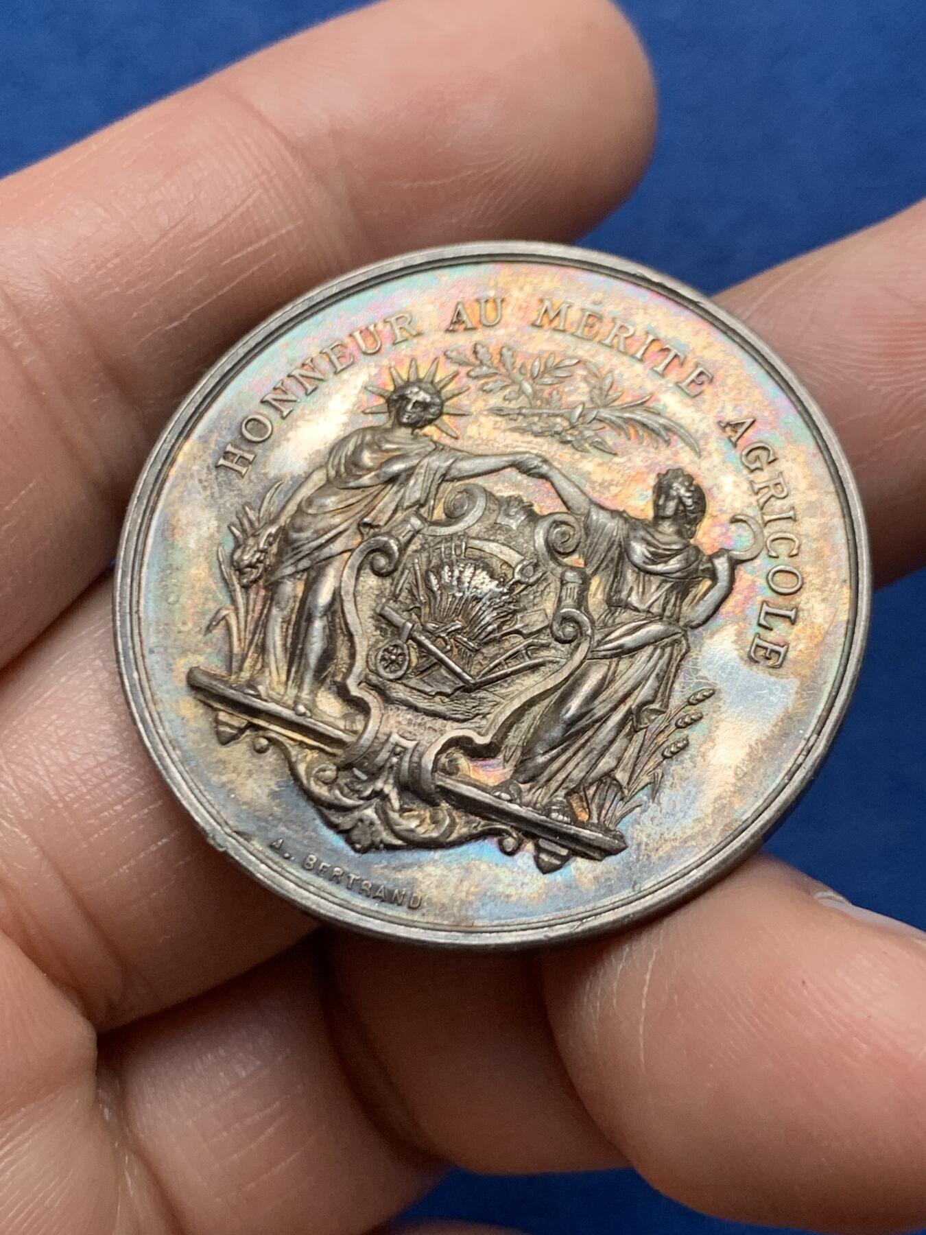 《竞宝斋》第466场 周日，周一 2场连拍 （全场包邮）欢迎送拍 法国 19世纪 农业银章 21g 36.8mm 原味包浆