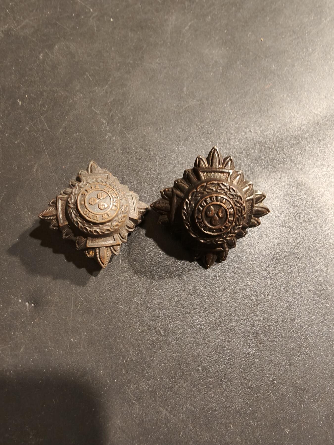 老王徽章第185期 英国军衔配饰一组   巴斯星   一战时期