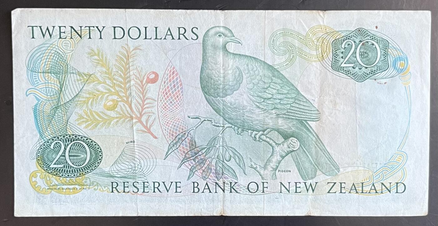 小福收藏拍卖第201期 流通品相裸钞 特惠场 本场拍卖美洲大洋洲非洲亚洲纸币【佣金仅收2% 不设最低佣金 全场包邮】