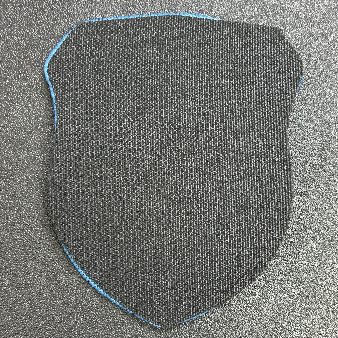 西秦中古拍卖第七十九期  联合国维和臂章