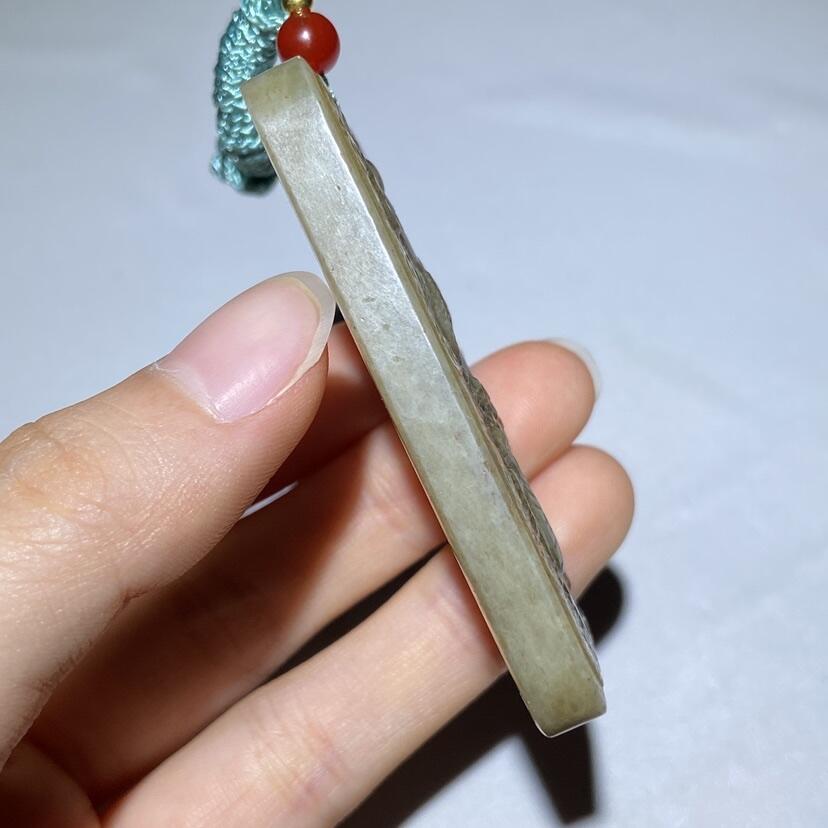 和田青白玉老玉龙牌挂件